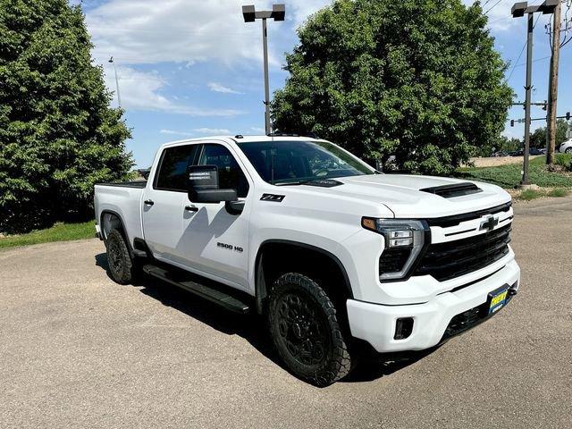 2024 Chevrolet Silverado 2500 HD Vehicle Photo in GREELEY, CO 80634-4125