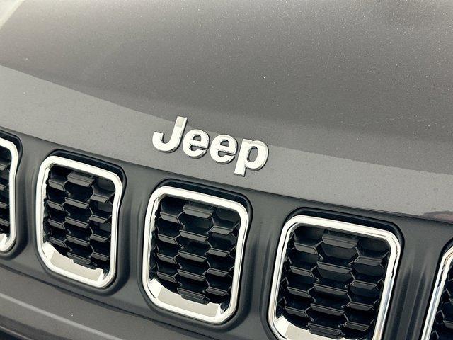 2024 Jeep Compass Vehicle Photo in Doylsetown, PA 18901