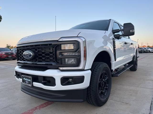 2024 Ford Super Duty F-250 SRW Vehicle Photo in Terrell, TX 75160