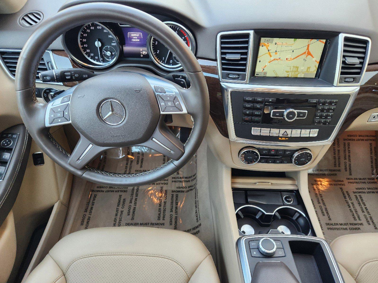 2014 Mercedes-Benz M-Class Vehicle Photo in GRAPEVINE, TX 76051-8302