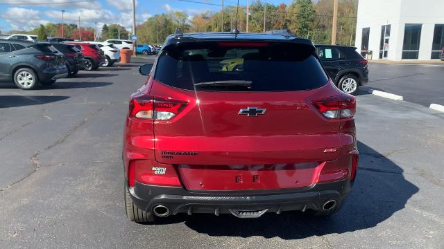 2022 Chevrolet Trailblazer Vehicle Photo in MOON TOWNSHIP, PA 15108-2571