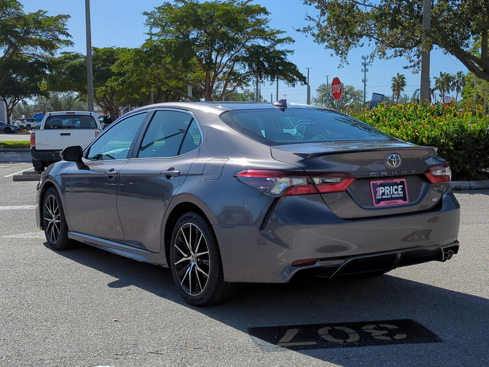 2021 Toyota Camry Vehicle Photo in Ft. Myers, FL 33907