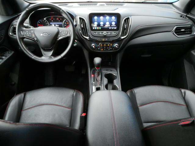 2022 Chevrolet Equinox Vehicle Photo in MAPLEWOOD, MN 55119-4794