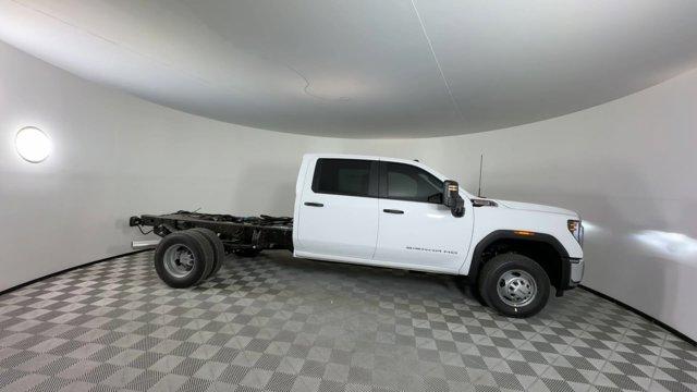 2024 GMC Sierra 3500 HD Chassis Cab Vehicle Photo in GILBERT, AZ 85297-0402