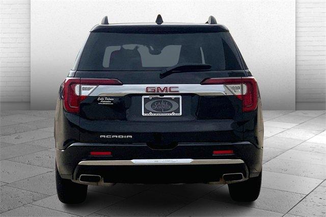 2023 GMC Acadia Vehicle Photo in TOPEKA, KS 66609-0000