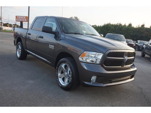 Used 2017 RAM Ram 1500 Pickup Express with VIN 1C6RR7KG7HS857942 for sale in Alcoa, TN