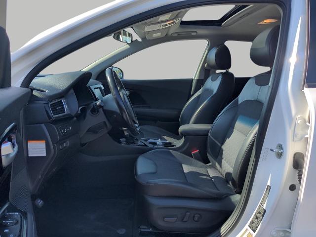 2017 Kia Niro Vehicle Photo in Green Bay, WI 54304