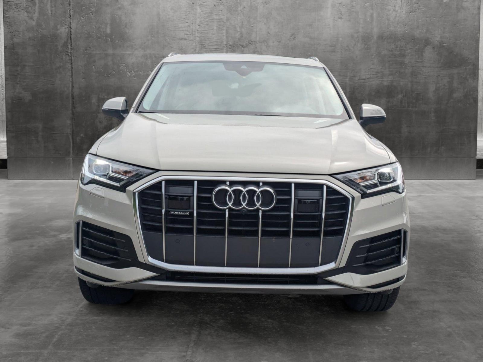 2021 Audi Q7 Vehicle Photo in Sarasota, FL 34231