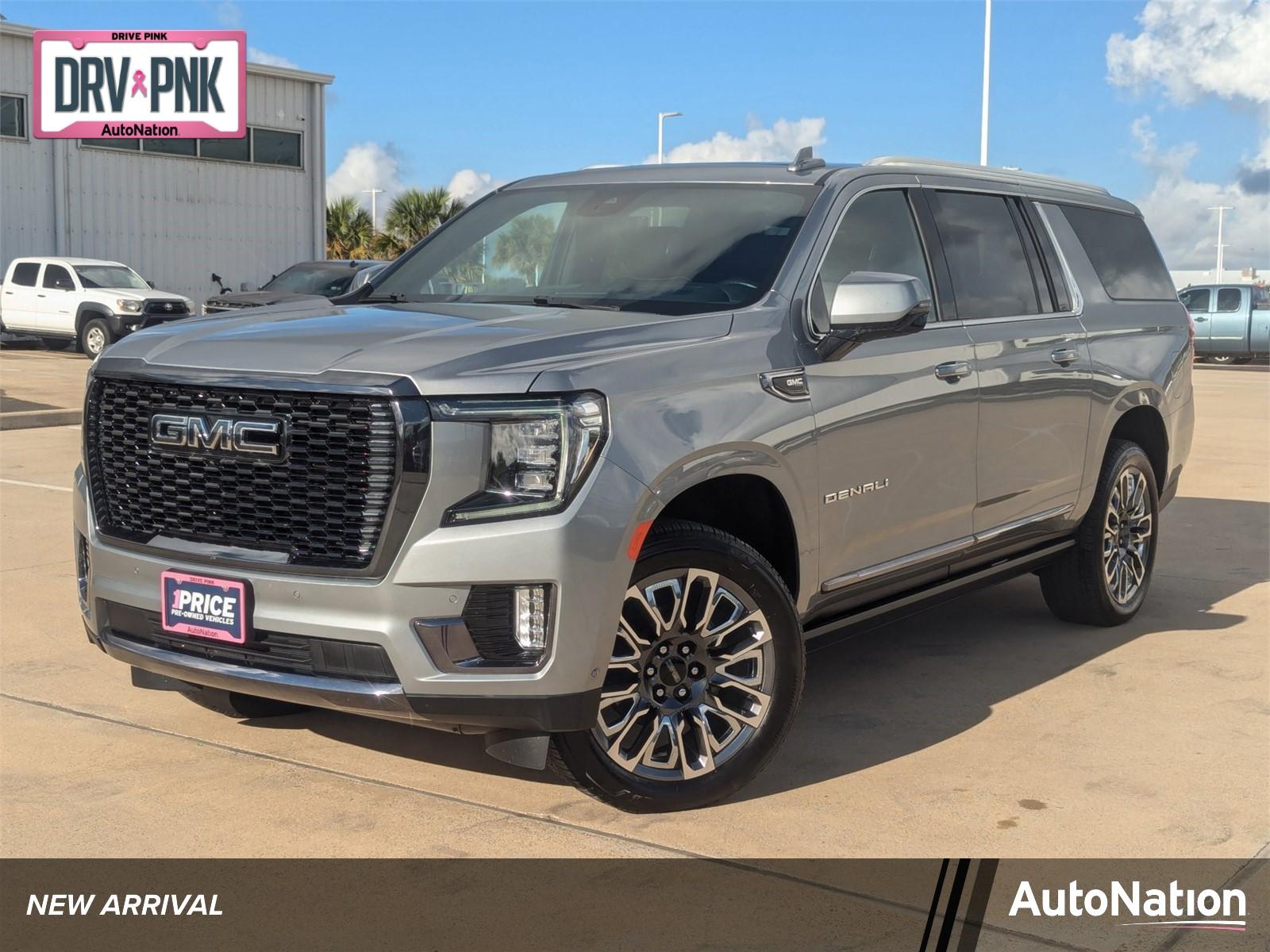 2024 GMC Yukon XL Vehicle Photo in CORPUS CHRISTI, TX 78412-4902