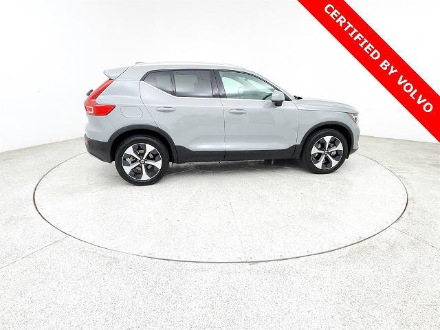 2024 Volvo XC40 Vehicle Photo in Grapevine, TX 76051