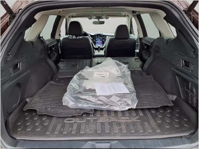 2022 Subaru Outback Vehicle Photo in Oshkosh, WI 54904