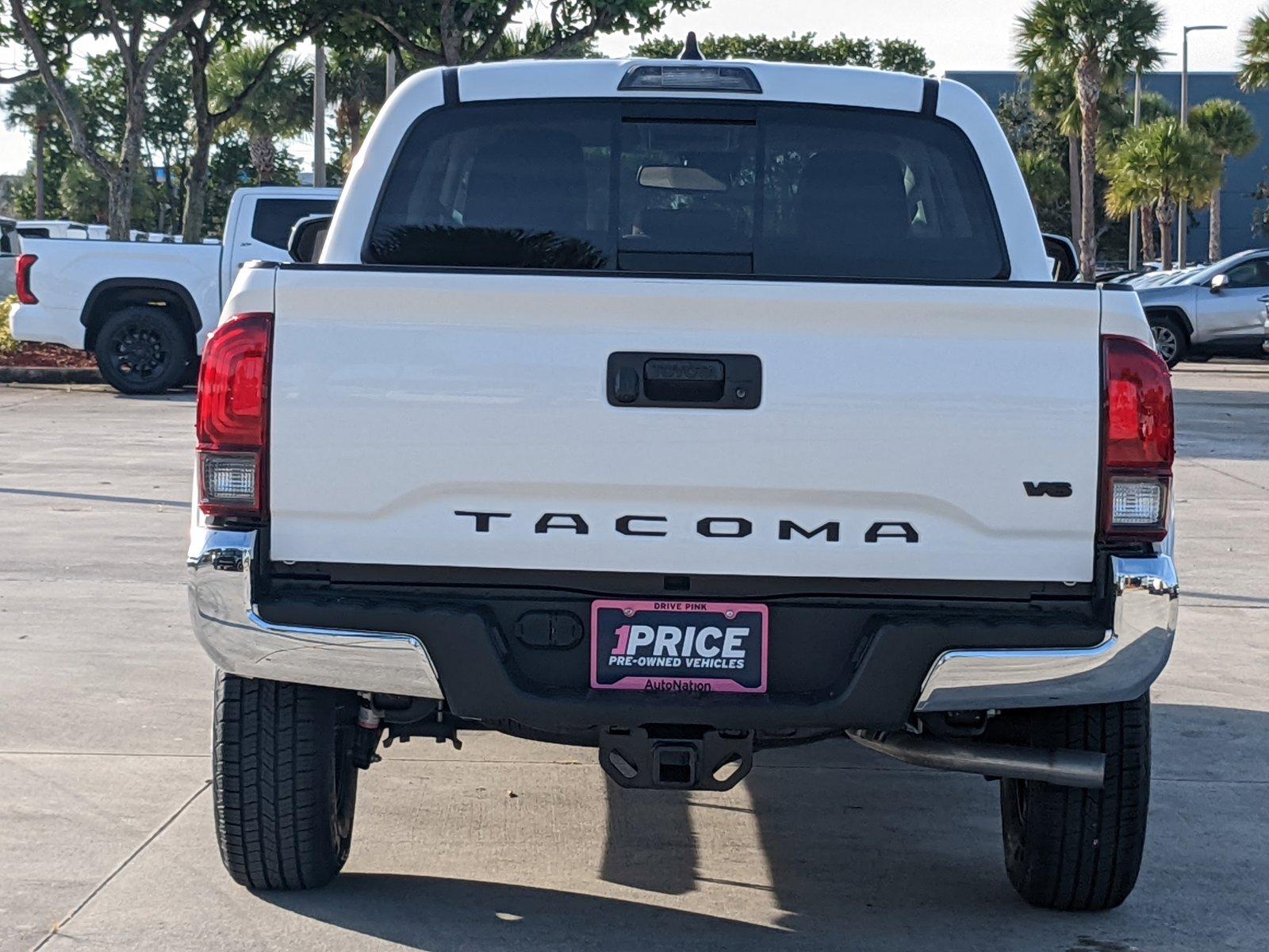 2022 Toyota Tacoma 2WD Vehicle Photo in Davie, FL 33331