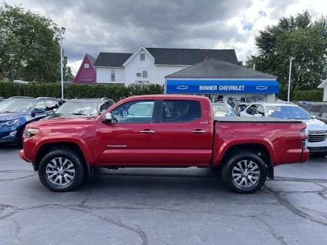 2022 Toyota Tacoma 4WD Vehicle Photo in Kingston, PA 18704