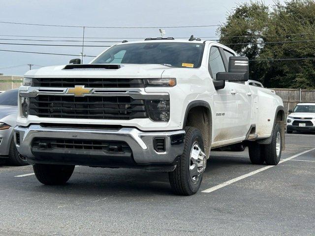 2024 Chevrolet Silverado 3500 HD Vehicle Photo in DALLAS, TX 75244-5909