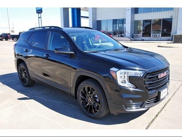 2024 GMC Terrain Vehicle Photo in ROSENBERG, TX 77471-5675