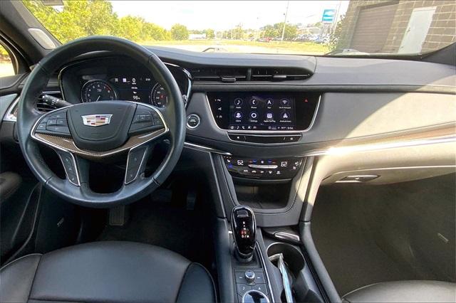 2024 Cadillac XT5 Vehicle Photo in KANSAS CITY, MO 64114-4545