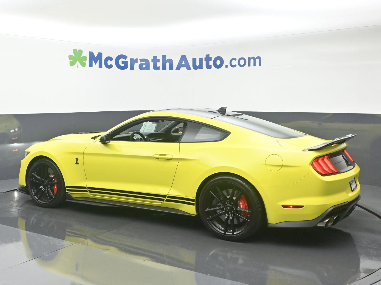 2021 Ford Mustang Vehicle Photo in Cedar Rapids, IA 52402