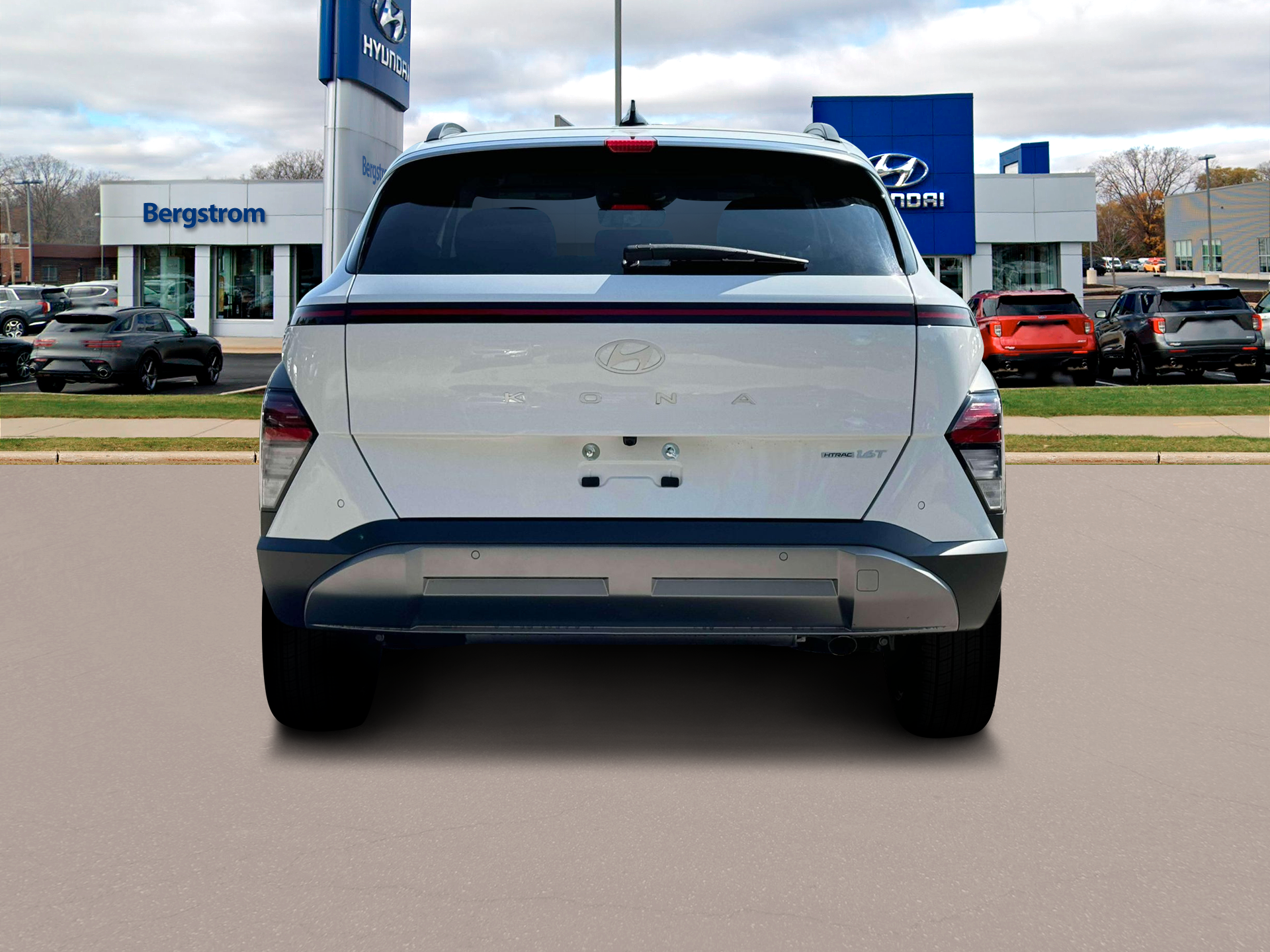 2025 Hyundai KONA Vehicle Photo in Green Bay, WI 54304