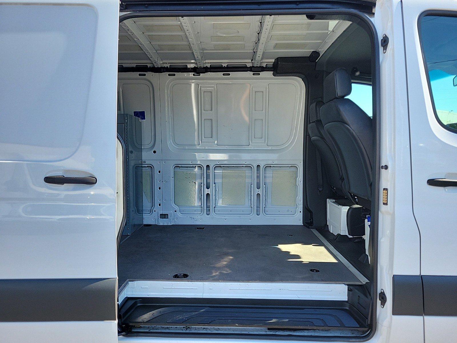 2022 Mercedes-Benz Sprinter Cargo Van Vehicle Photo in Plainfield, IL 60586