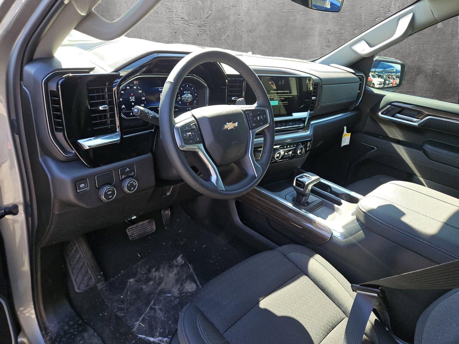 2025 Chevrolet Silverado 1500 Vehicle Photo in NORTH RICHLAND HILLS, TX 76180-7199