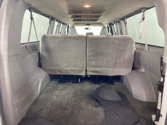 2018 Chevrolet Express Passenger Vehicle Photo in ALLIANCE, OH 44601-4622