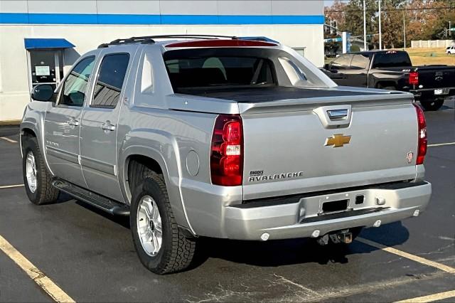 Used 2012 Chevrolet Avalanche LT with VIN 3GNTKFE72CG249715 for sale in Van Buren, AR