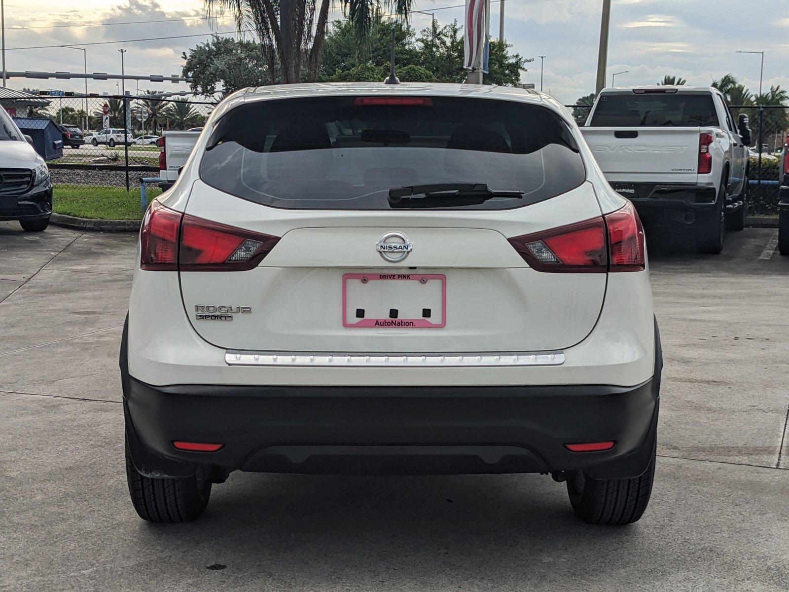 2018 Nissan Rogue Sport Vehicle Photo in MIAMI, FL 33172-3015