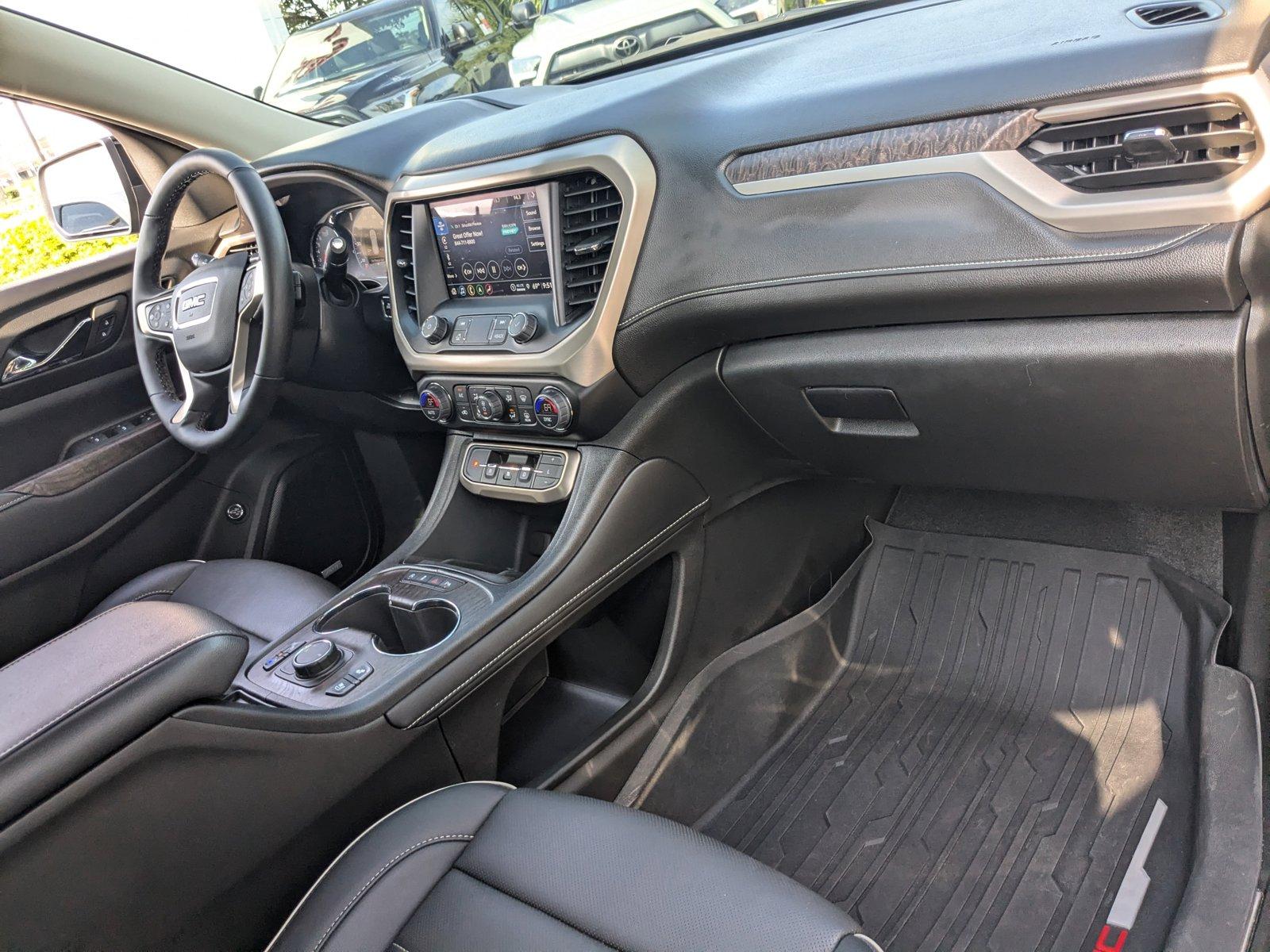 2023 GMC Acadia Vehicle Photo in Jacksonville, FL 32244