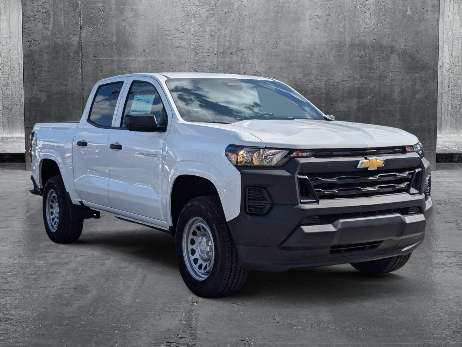 2024 Chevrolet Colorado Vehicle Photo in MIAMI, FL 33134-2699