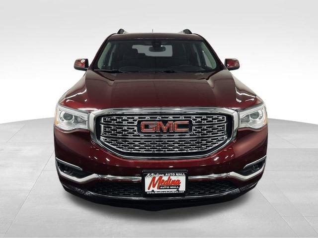 2017 GMC Acadia Vehicle Photo in MEDINA, OH 44256-9631