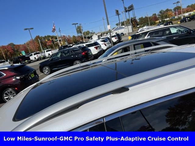 2022 GMC Terrain Vehicle Photo in CHICOPEE, MA 01020-5001