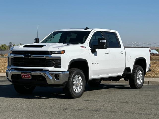 2024 Chevrolet Silverado 3500 HD Vehicle Photo in PITTSBURG, CA 94565-7121