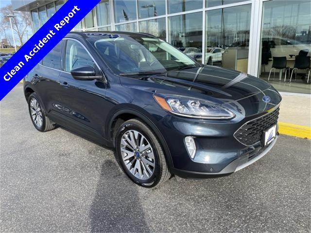 2022 Ford Escape Vehicle Photo in Green Bay, WI 54304
