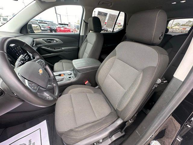 Used 2021 Chevrolet Traverse 1LT with VIN 1GNERGKW5MJ267132 for sale in Tupelo, MS