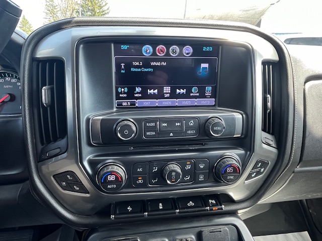 2017 Chevrolet Silverado 1500 Vehicle Photo in CORRY, PA 16407-0000