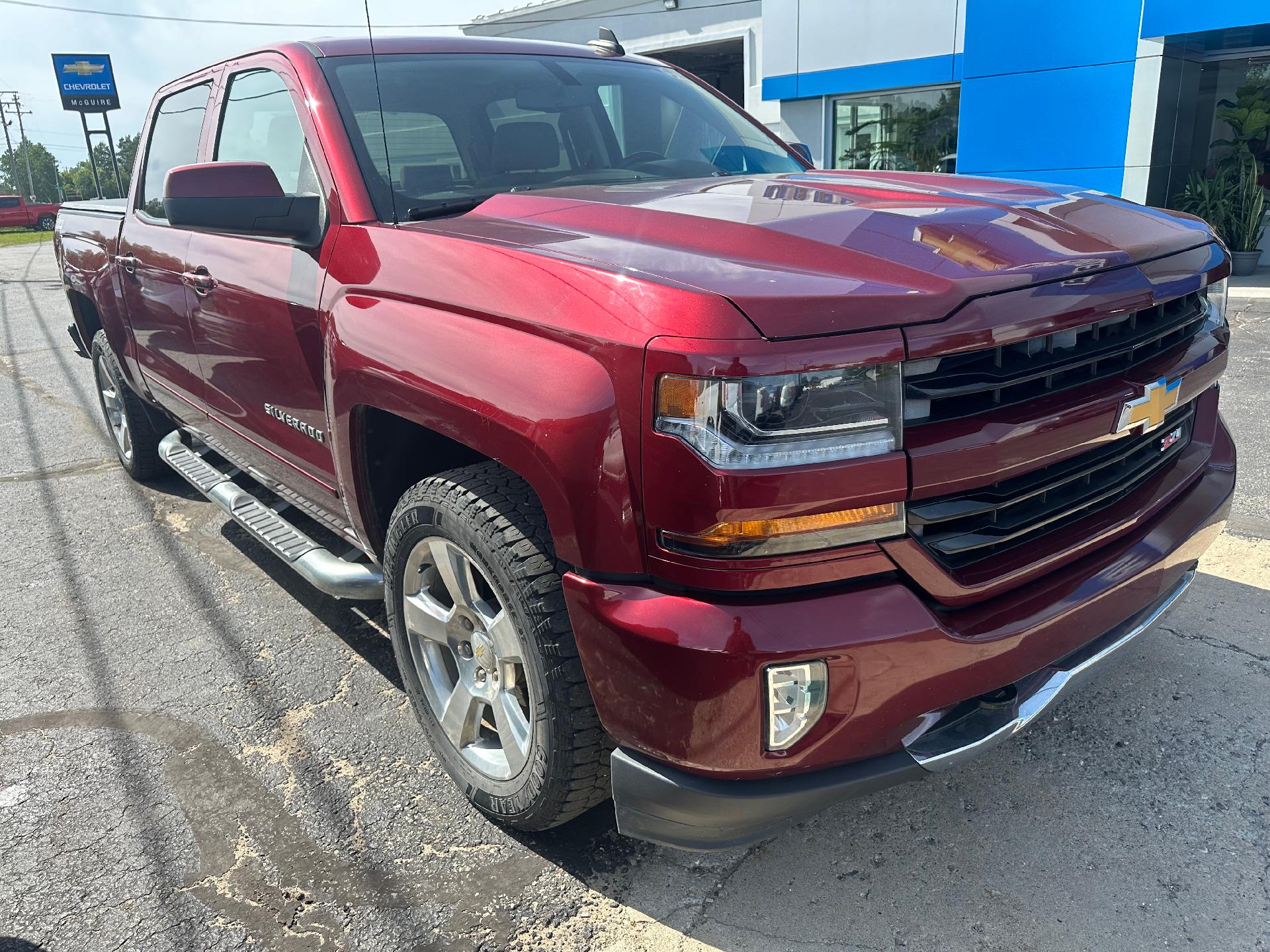 2017 Chevrolet Silverado 1500 Vehicle Photo in CLARE, MI 48617-9414