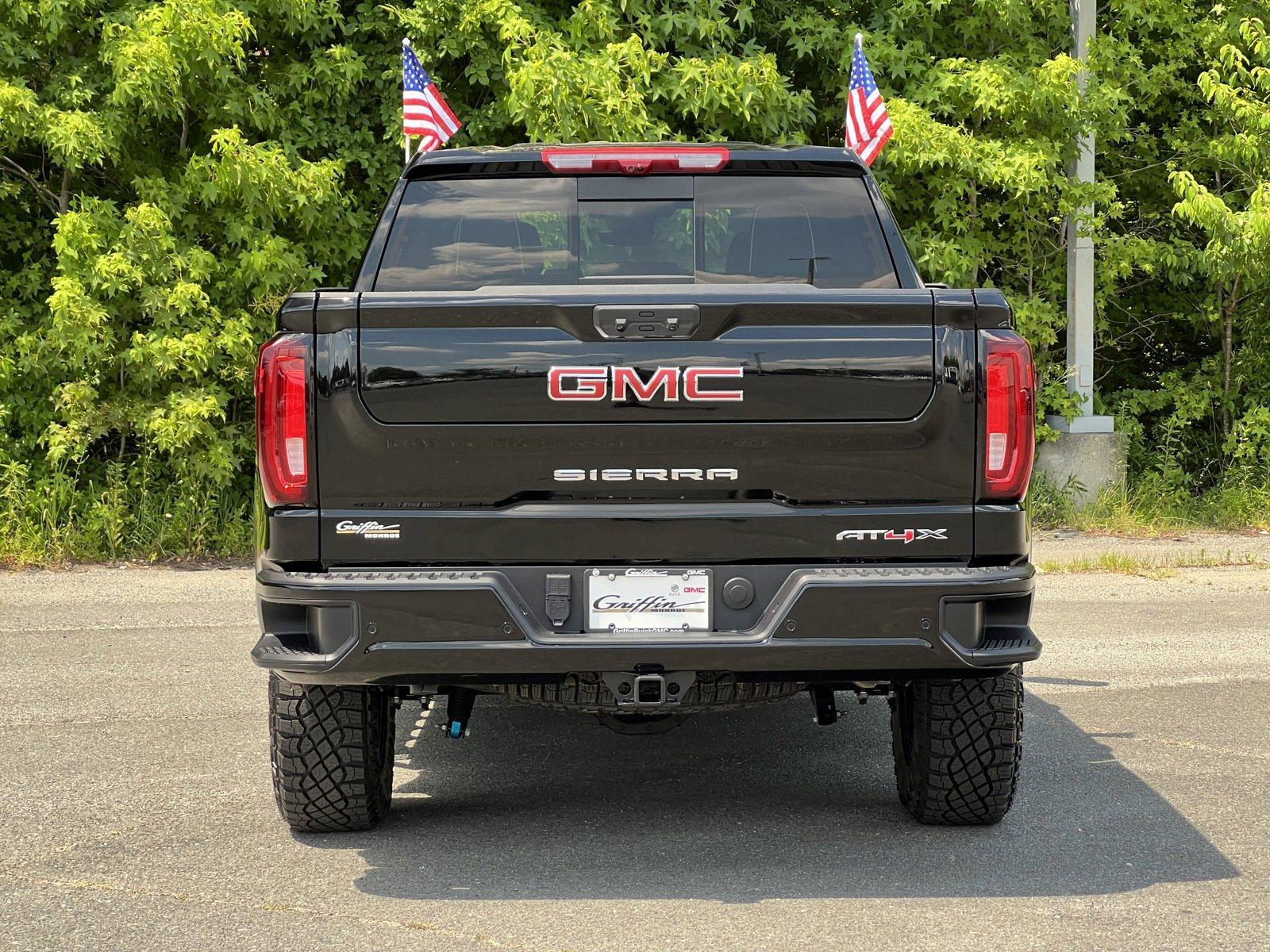 2024 GMC Sierra 1500 Vehicle Photo in MONROE, NC 28110-8431