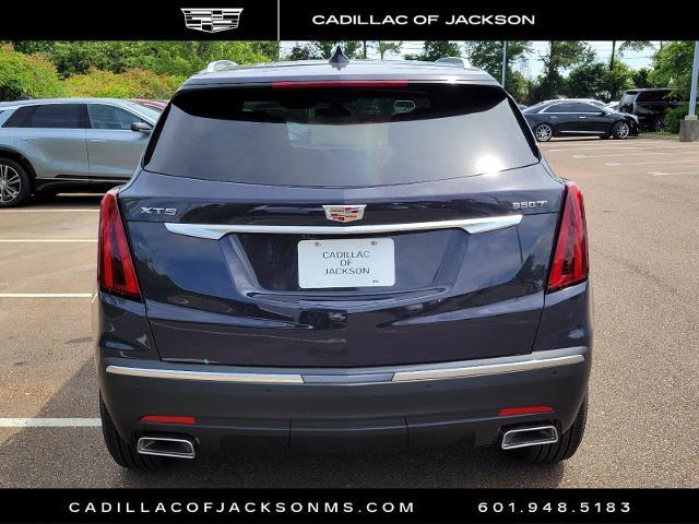 2024 Cadillac XT5 Vehicle Photo in RIDGELAND, MS 39157-4406