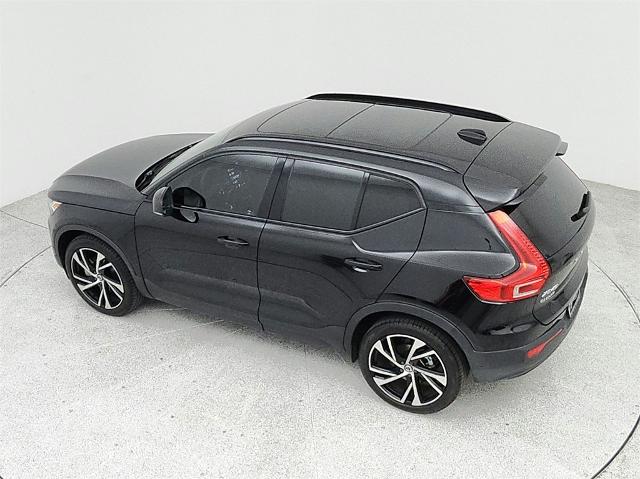 2022 Volvo XC40 Vehicle Photo in Grapevine, TX 76051