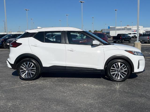 Certified 2021 Nissan Kicks SV with VIN 3N1CP5CV2ML529720 for sale in Green Bay, WI