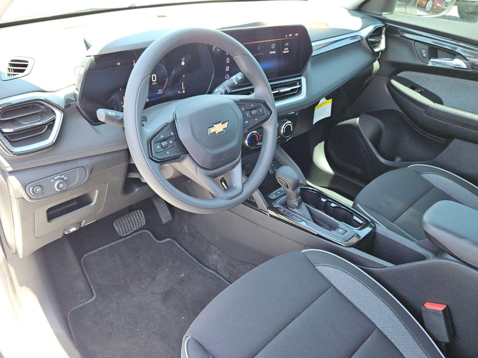 2024 Chevrolet Trailblazer Vehicle Photo in GILBERT, AZ 85297-0446