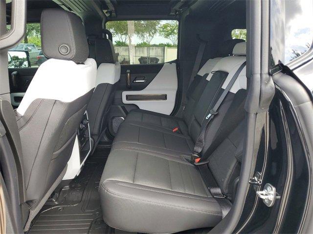 2025 GMC HUMMER EV SUV Vehicle Photo in SUNRISE, FL 33323-3202