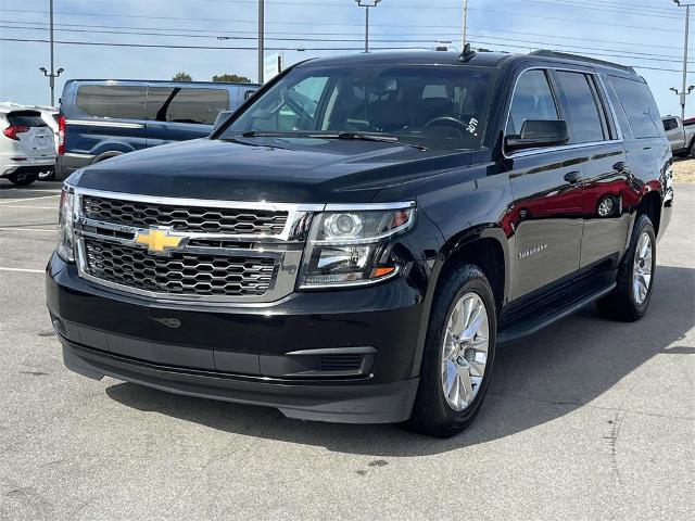 2020 Chevrolet Suburban Vehicle Photo in ALCOA, TN 37701-3235