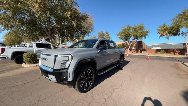 2024 GMC Sierra EV Vehicle Photo in GOODYEAR, AZ 85338-1310