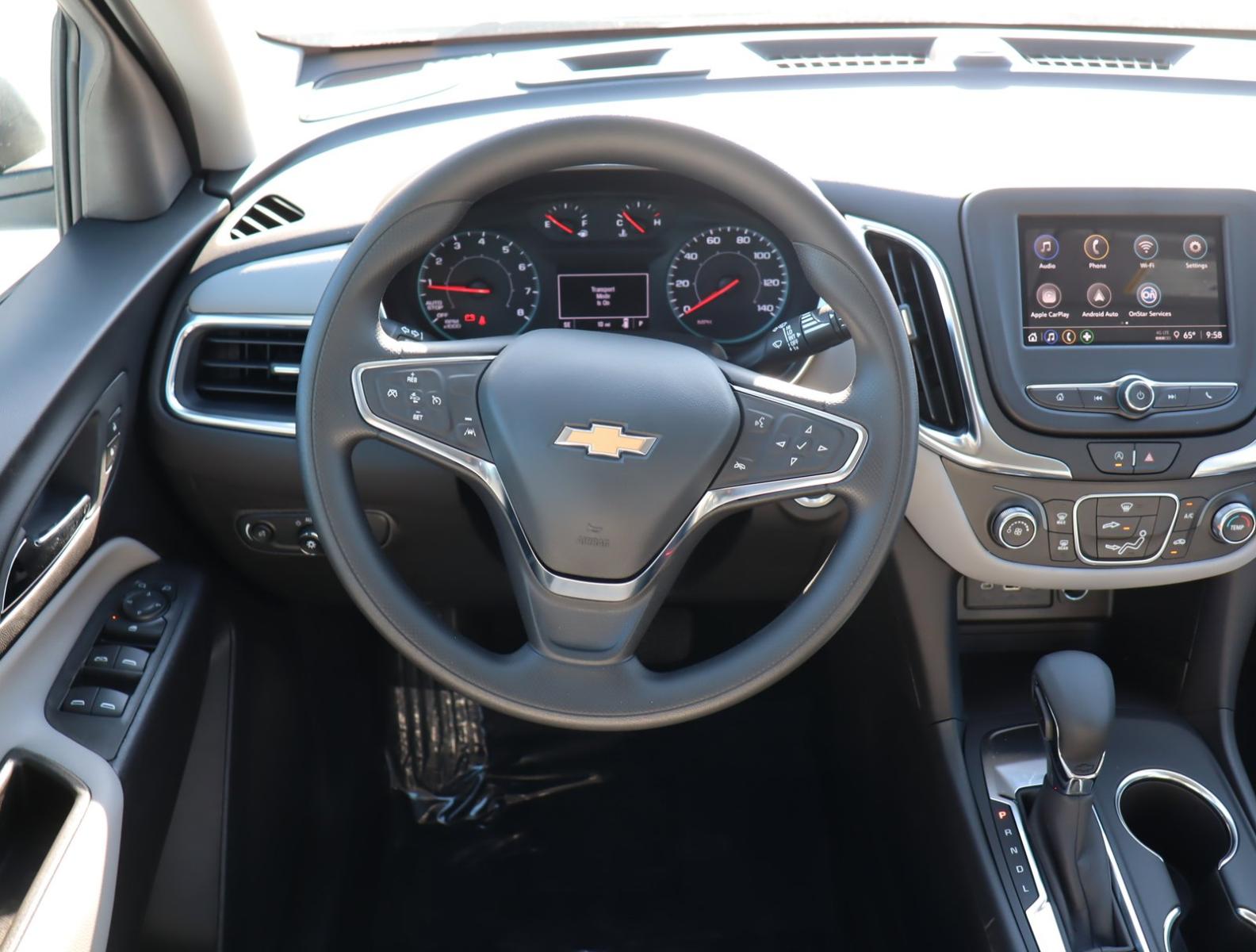 2024 Chevrolet Equinox Vehicle Photo in LOS ANGELES, CA 90007-3794