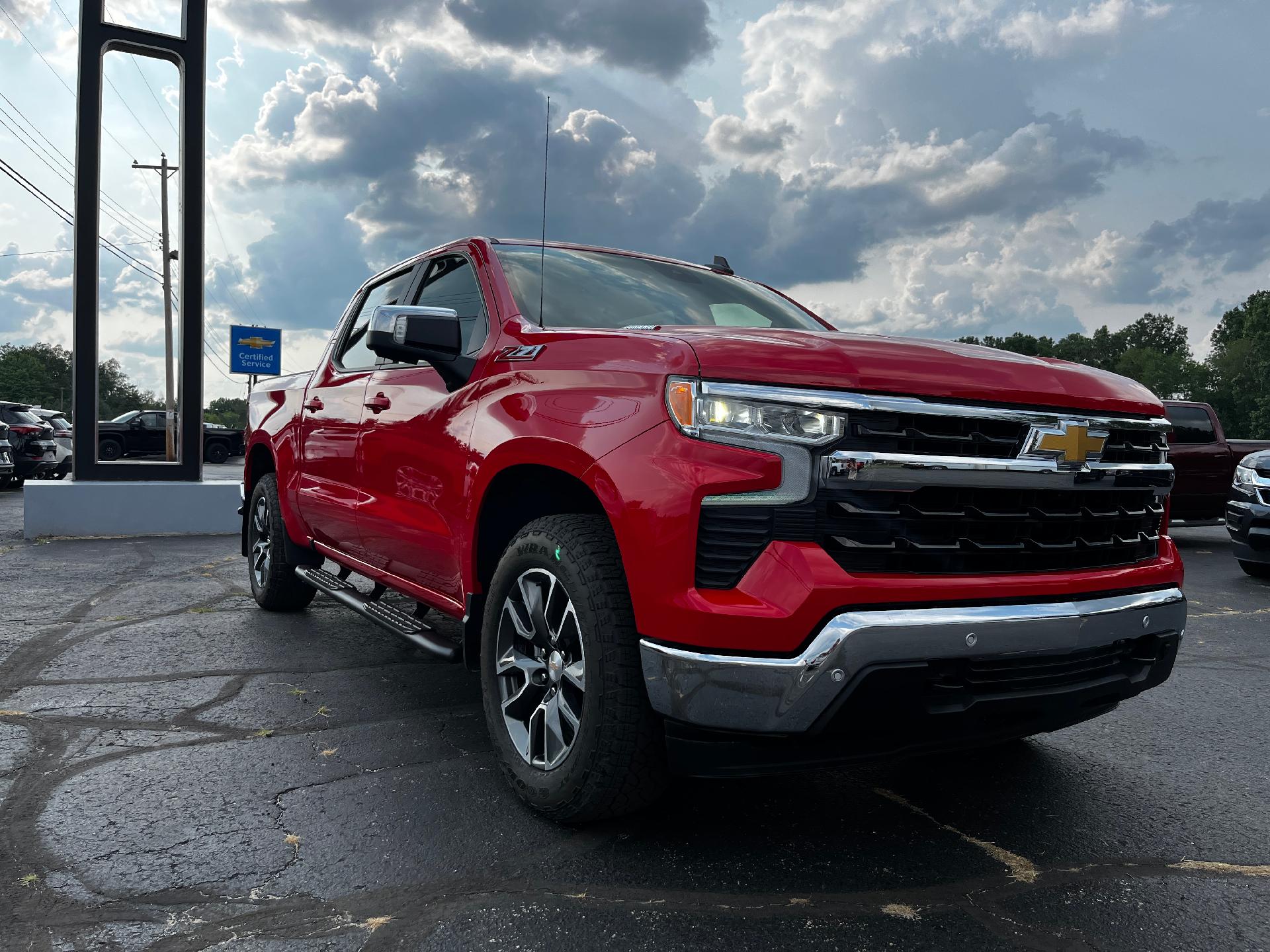 2024 Chevrolet Silverado 1500 Vehicle Photo in CLARE, MI 48617-9414