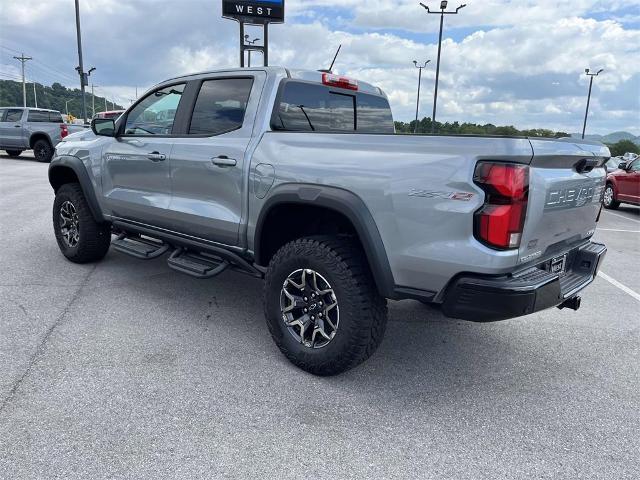 2024 Chevrolet Colorado Vehicle Photo in ALCOA, TN 37701-3235