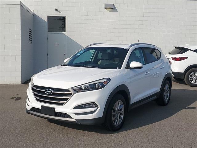 2016 Hyundai TUCSON Vehicle Photo in GRAND BLANC, MI 48439-8139