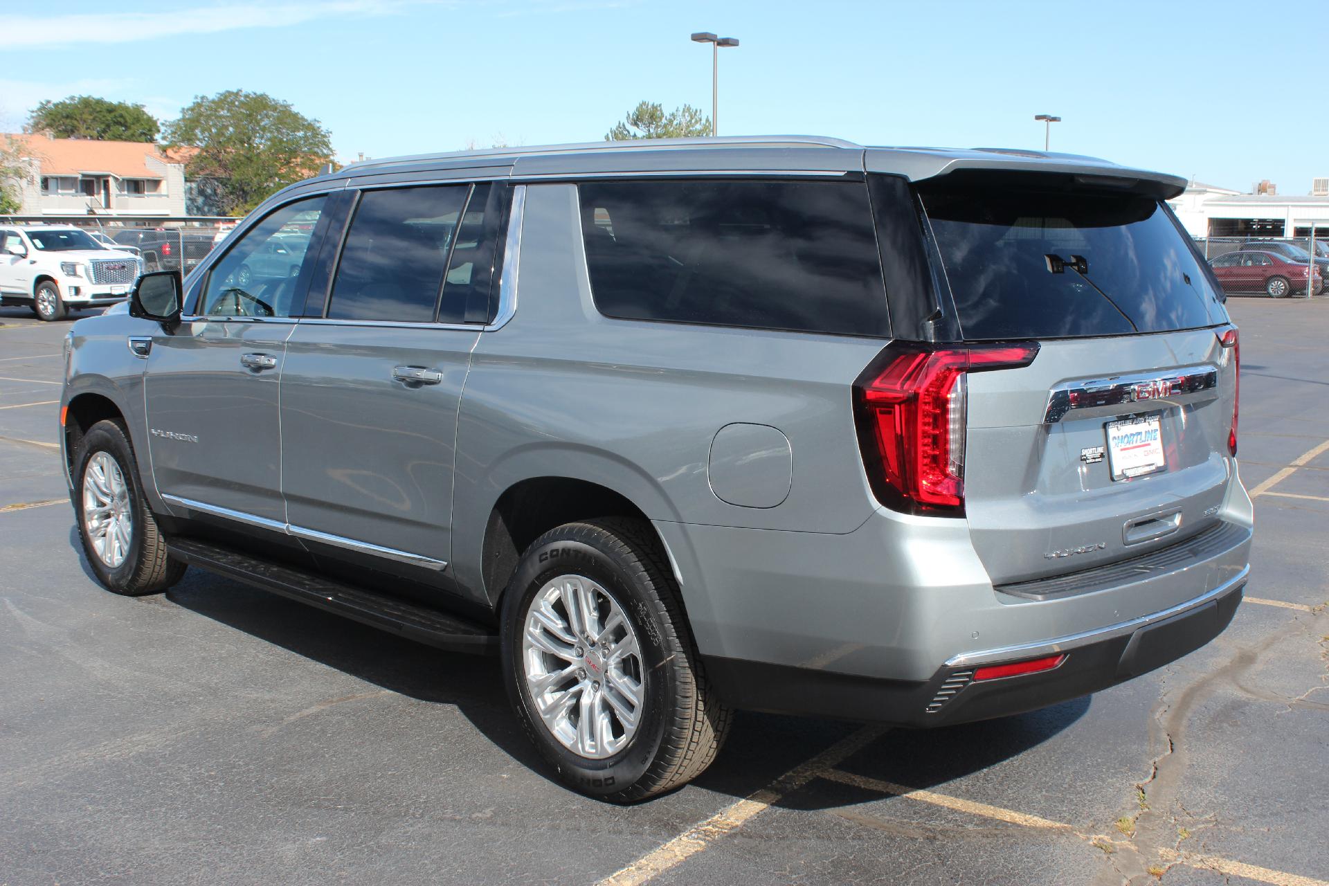 2024 GMC Yukon XL Vehicle Photo in AURORA, CO 80012-4011