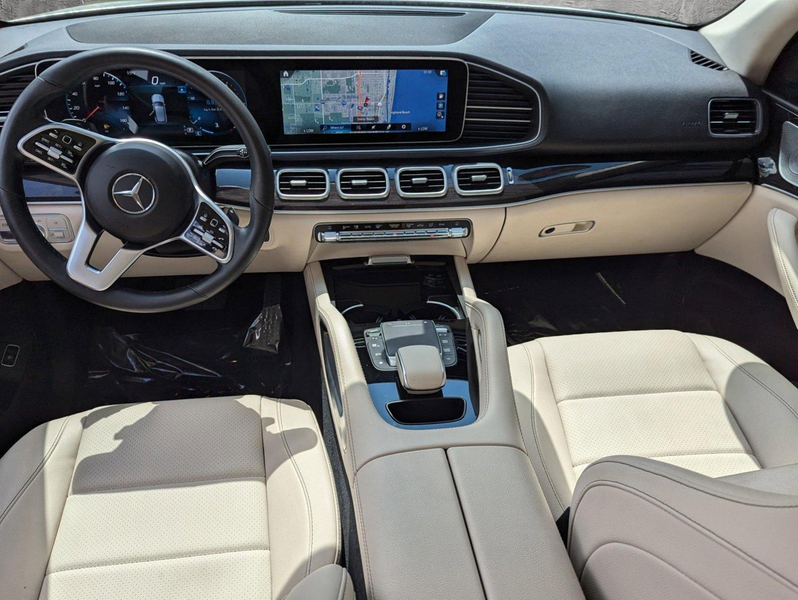 2022 Mercedes-Benz GLE Vehicle Photo in Delray Beach, FL 33444